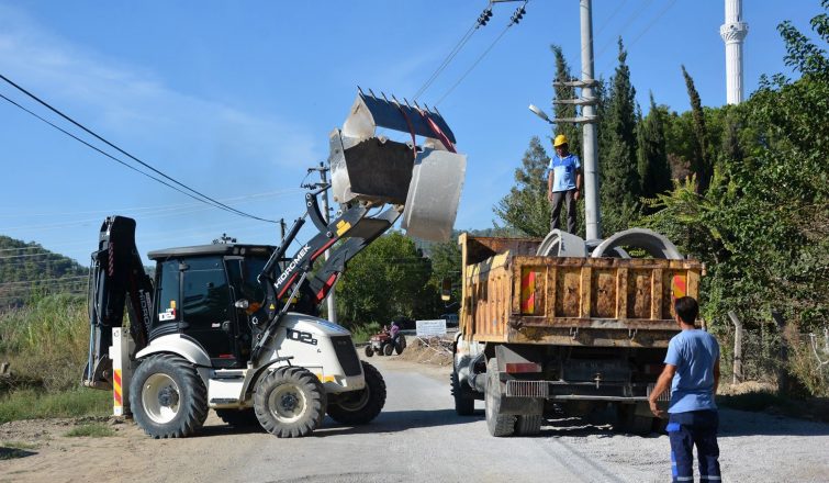 GÖLBAŞI MAHALLESİ İÇME SUYUNA KAVUŞTU