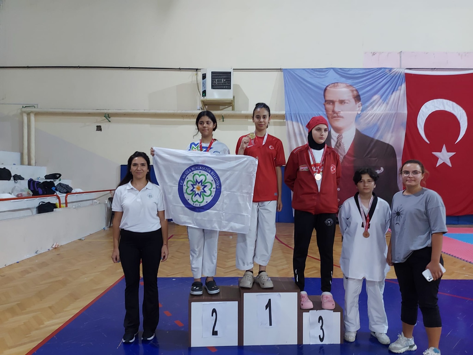 Taekwondo Şampiyonaları’nda Büyük Başarı