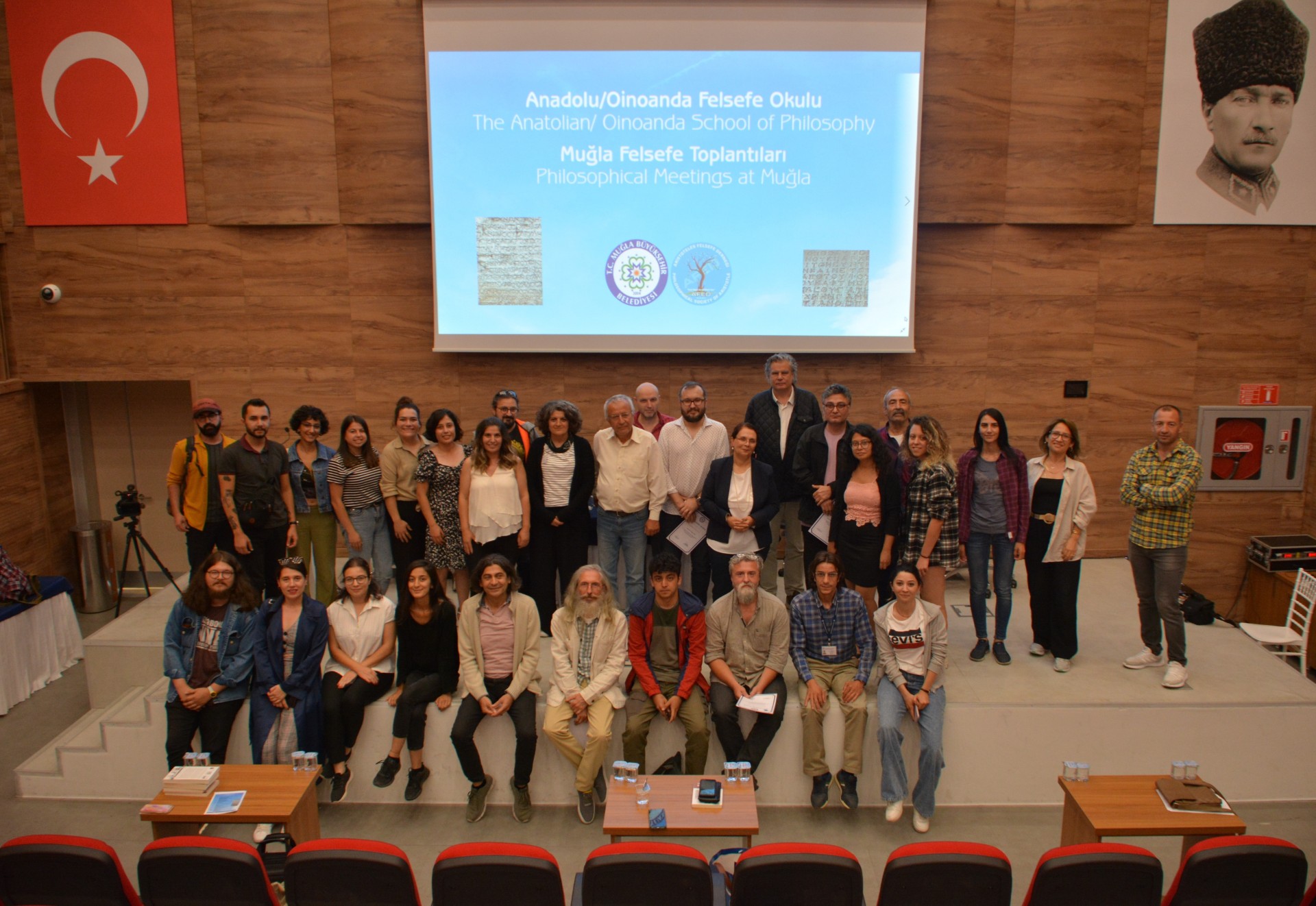 Büyükşehir’in Felsefe ve Yaşam Akademisi Yerel Yönetimlerde Bir İlk Olarak Dikkat Çekiyor